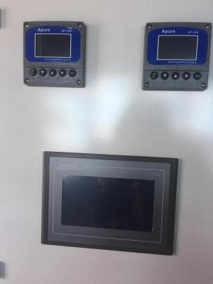 客戶定制PP箱體加藥裝置