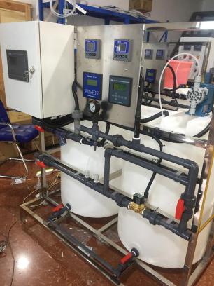 PLC循環水加藥裝置