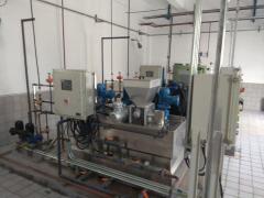 泡藥機(jī)設(shè)備現(xiàn)場(chǎng)圖